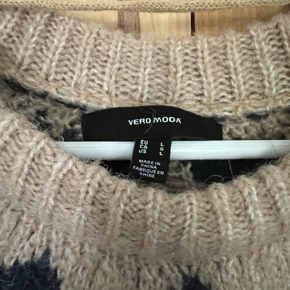 VERA MODA sweater NWOT - Picture 12 of 16